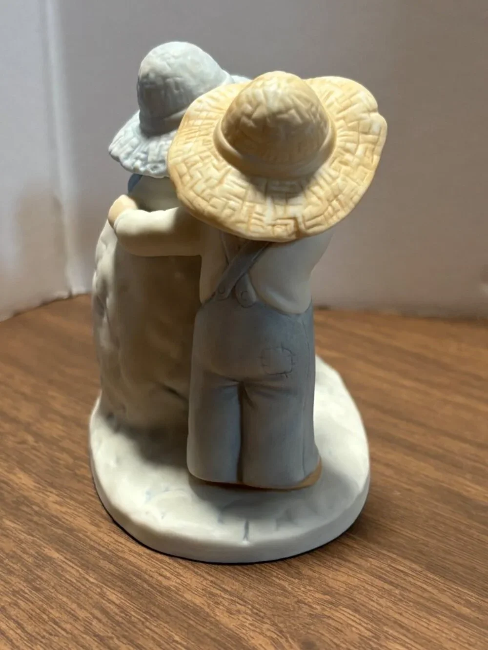 Circle Of Friends Snow Play Figurine Homco Masterpiece VTG 1991 Child Snowman